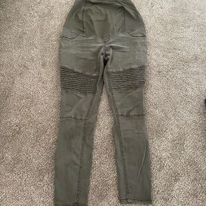 Isabel maternity moto pants
